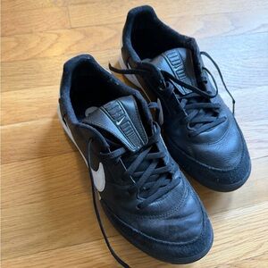 Nike Men’s indoor soccer shoes